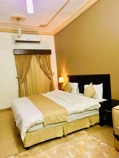 Bedroom 3, Arabian Palm Hotel