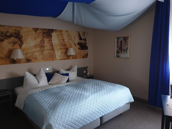 Bedroom 4, Hotel zur Fichtenbreite Garni, Wittenberg