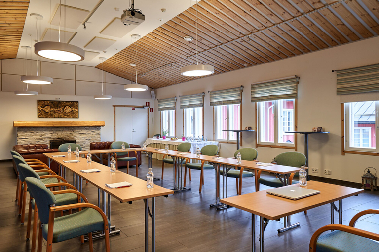 Food & Drinks 5, Hotel Villa Molnby, Eastern Uusimaa