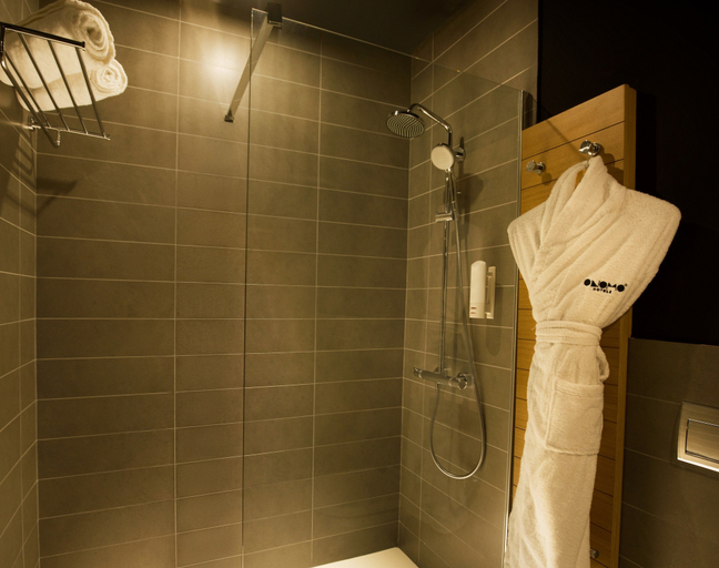 Bathroom 5, ONOMO Hotel Casablanca City Center, Casablanca