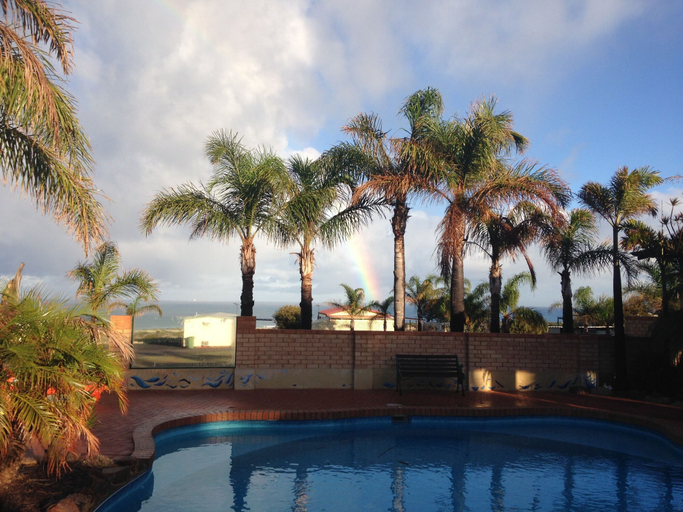 Sport & Beauty 2, Drummond Cove Holiday Park Home, Chapman Valley