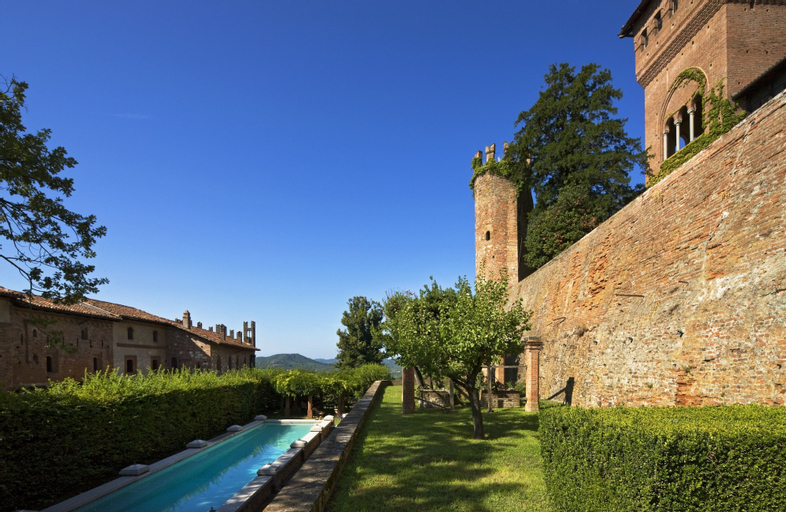 Exterior & Views 2, Castello di Gabiano, Alessandria