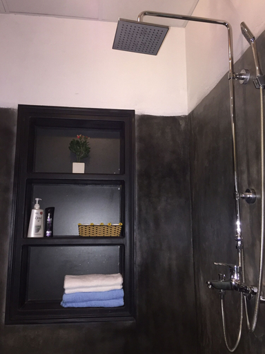 Bathroom 4, An Bang Vera Homestay, Da Nang