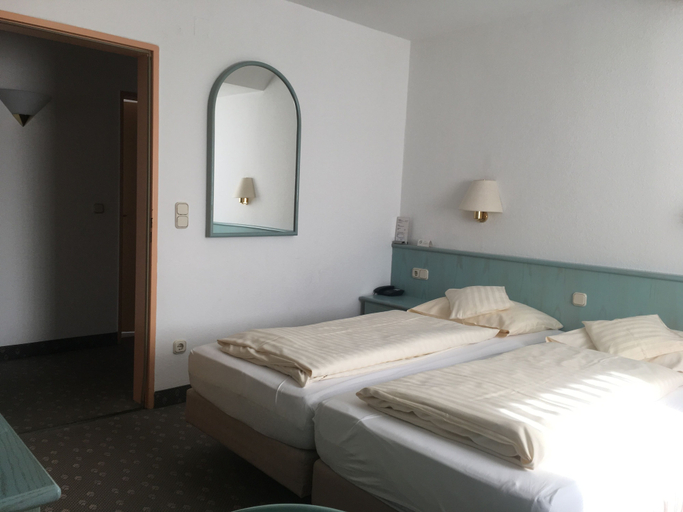 Bedroom 5, Auracher Hof, Erlangen-Höchstadt