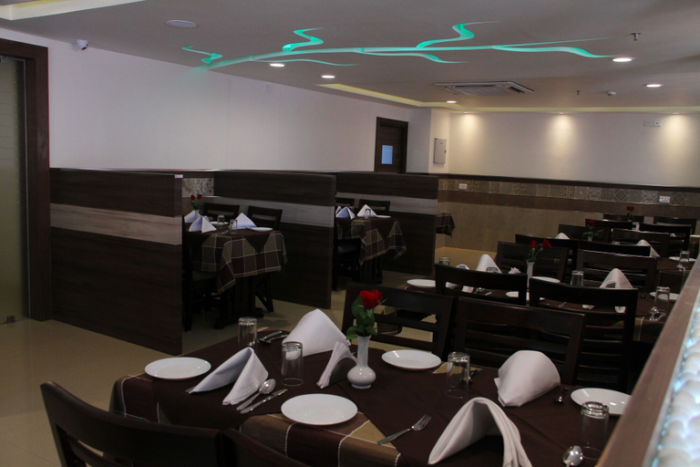 Food & Drinks 4, Hotel South Regency, Ernakulam