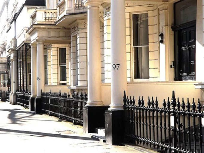 Exterior & Views, Halpin House - Hostel, London