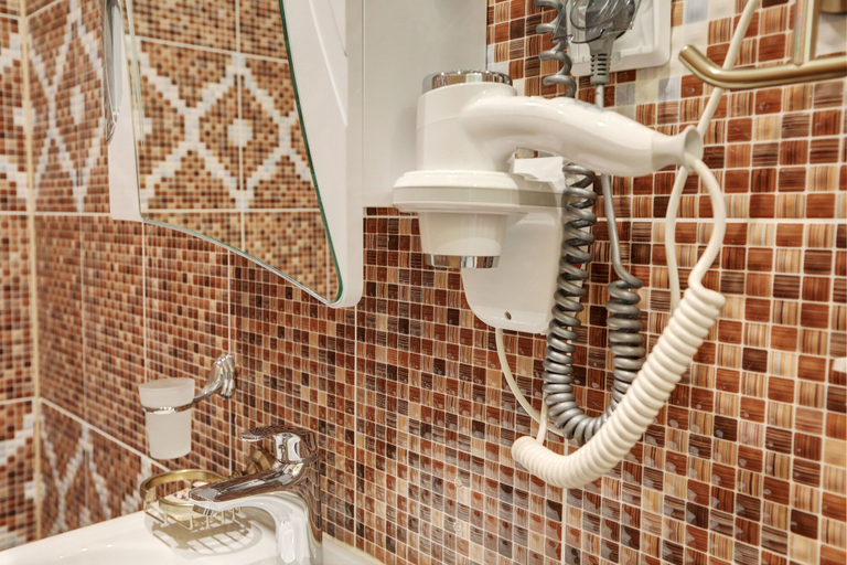 Bathroom 3, Olympia Hotel, Sankt-Peterburg gorsovet