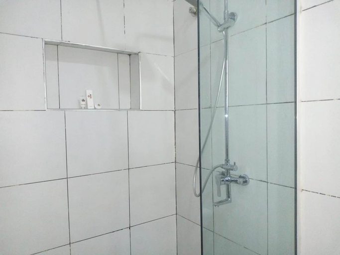 Bathroom 4, Bana Hotel & Suites, Apapa