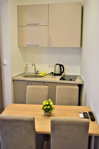 Others 5, Martinovic Rooms