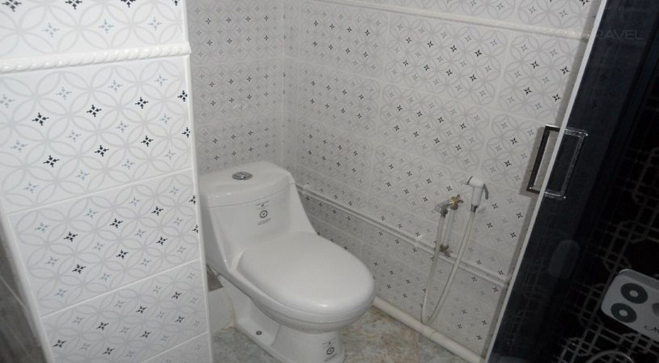 Bathroom 3, Hôtel Cheraga, Cheraga