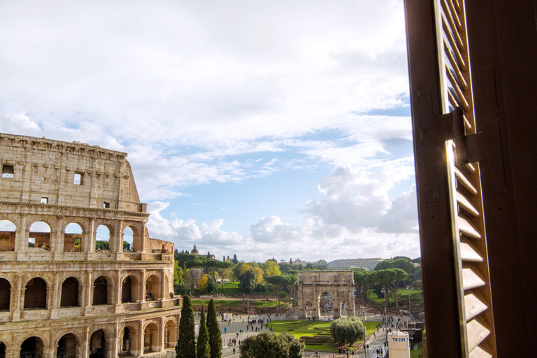 Exterior & Views 2, Magia at Colosseum, Rome