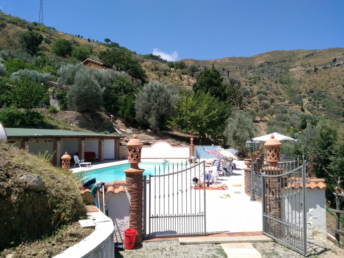 Exterior & Views 2, L'Uliveto, Messina
