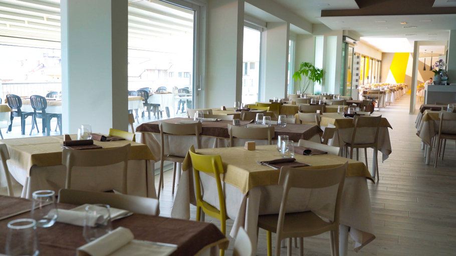 Food & Drinks 5, Hotel Stampa 1968, Varese