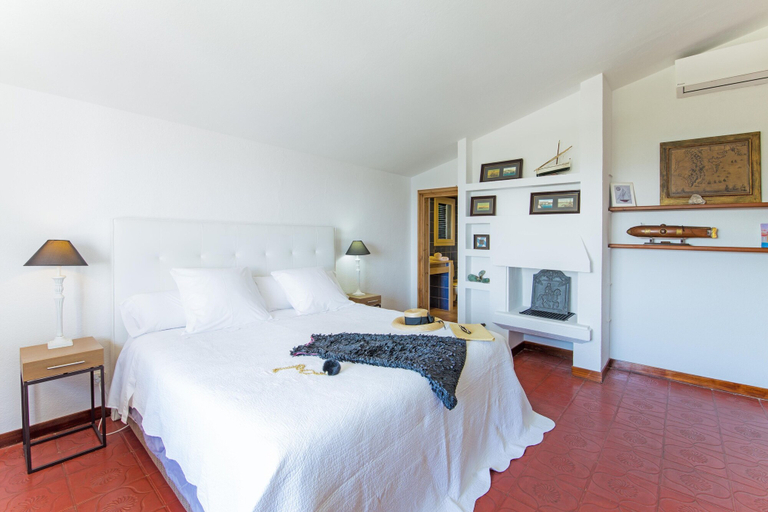 Bedroom 4, Hotel Rec de Palau, Girona