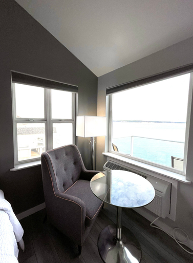 Others 5, Tides Inn & Suites, Jefferson