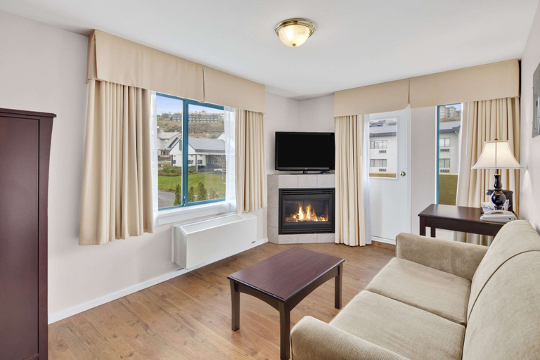 Others 5, Days Inn by Wyndham Kamloops BC, Thompson-Nicola