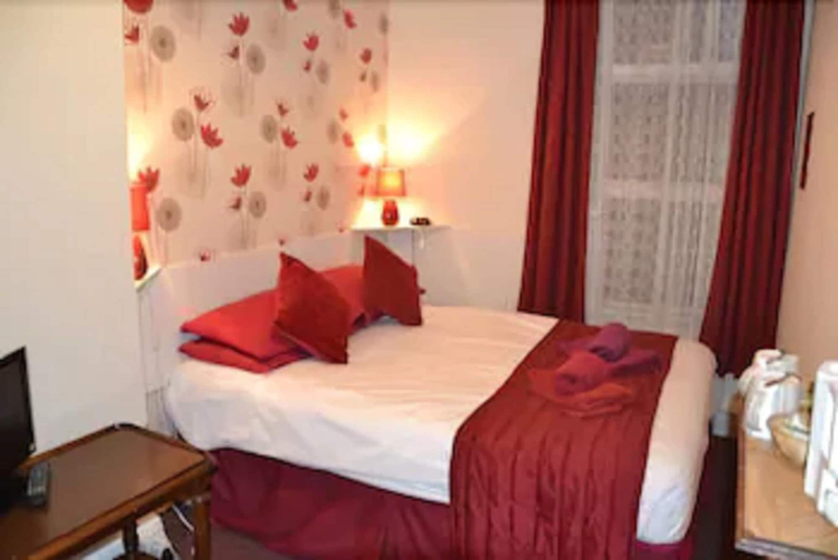 Bedroom 4, Abbey Lodge, London