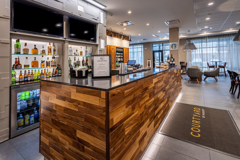 Food & Drinks 5, Courtyard by Marriott  East Lansing Okemos, Ingham