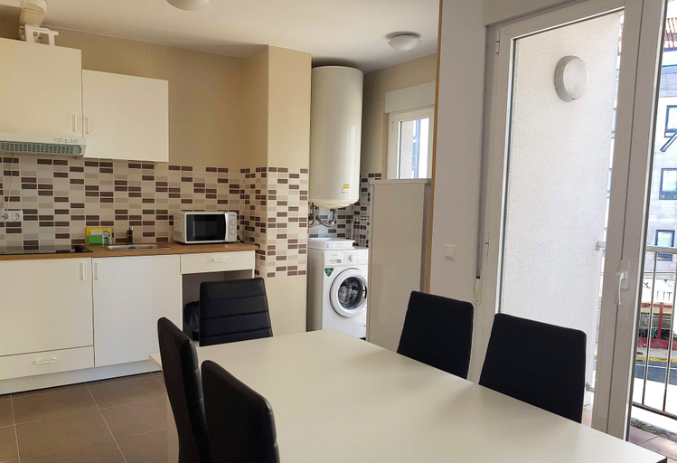 Others 4, Apartamentos Portosin 3000, A Coruña