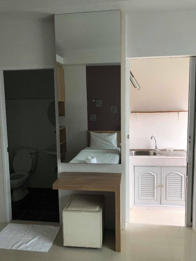 Bathroom 4, Tonkok Hotel, Muang Chiang Rai