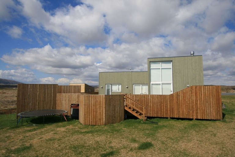 Primary image