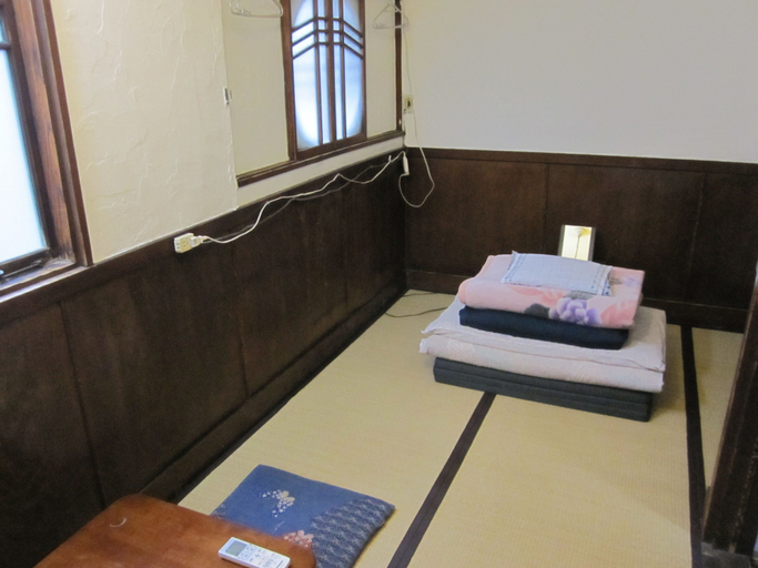 Bedroom 3, Taito Ryokan, Taitō