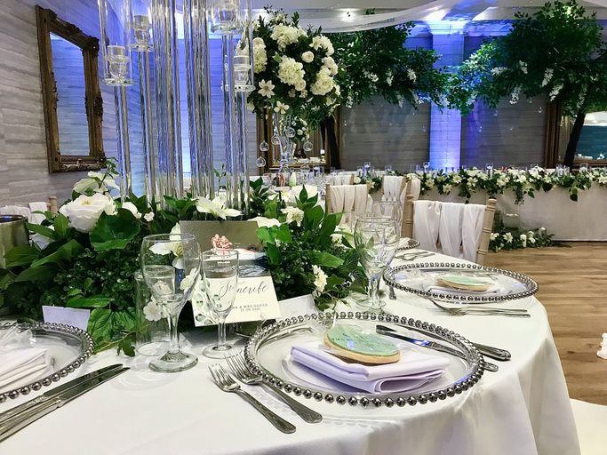 Food & Drinks 5, Brook Hall Hotel, Cheshire West and Chester