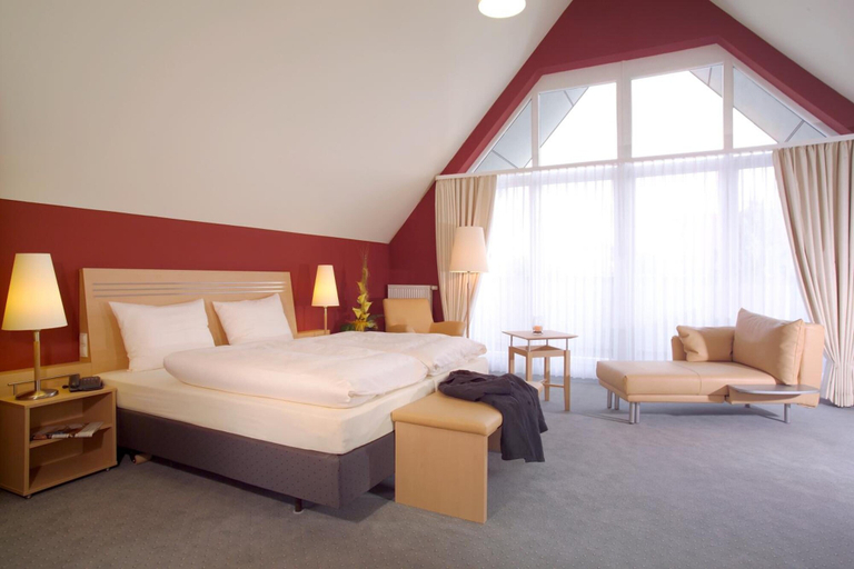Bedroom 3, Hotel Mainpromenade, Main-Spessart