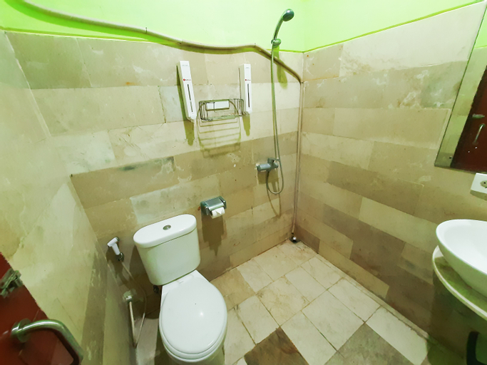 Bathroom 29