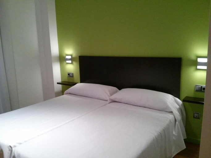 Bedroom 3, NRuta Ponferrada, León