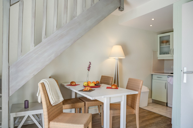 Dining Room 3