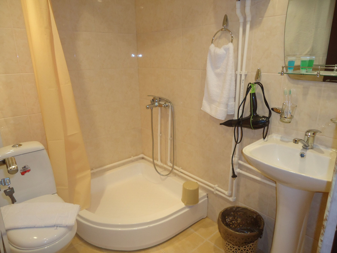 Bathroom 4, Apartments Tigran Petrosyan, Yerevan