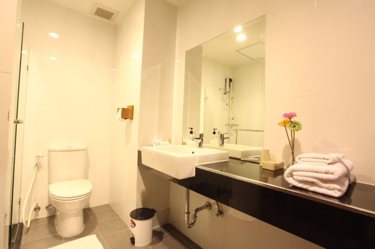 Bathroom 4, NARITA@amata, Muang Chon Buri