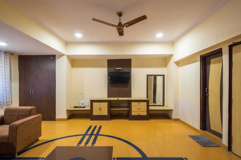 Others 5, Hotel V inn Sindhi Camp, Jaipur