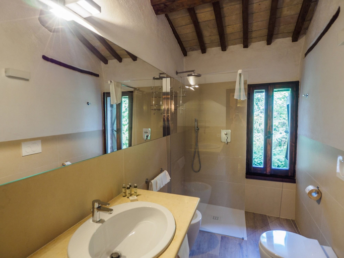 Bathroom 4, Tenuta Le Silve, Perugia