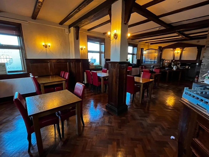 Food & Drinks 5, The Renishaw, Derbyshire