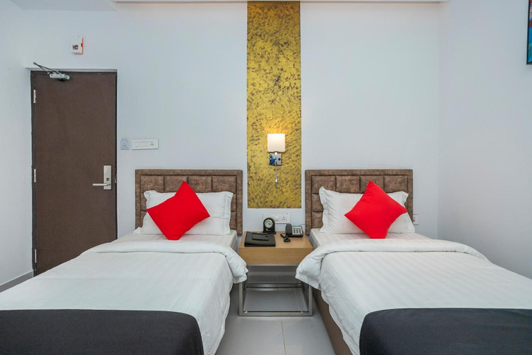 Bedroom 3, Vihaari 24 Business Hotel, Bangalore