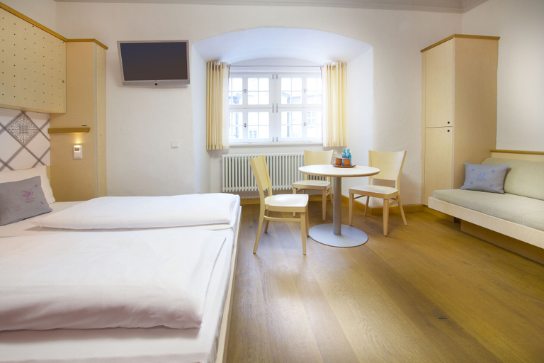Bedroom 2, JUFA Hotel Kronach – Festung Rosenberg, Kronach