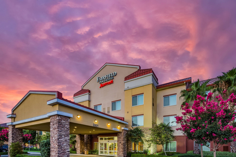 Exterior & Views 2, Fairfield Inn & Suites by Marriott Turlock, Stanislaus