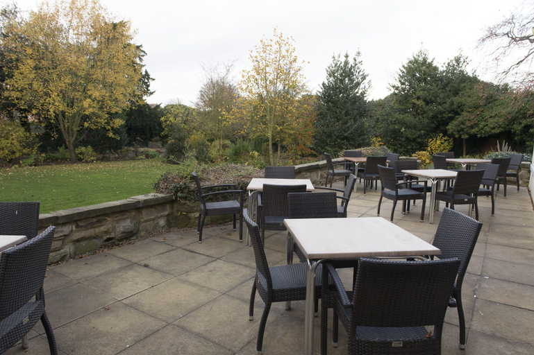 Food & Drinks 5, Owl, Hambleton by Marston's Inns, North Yorkshire