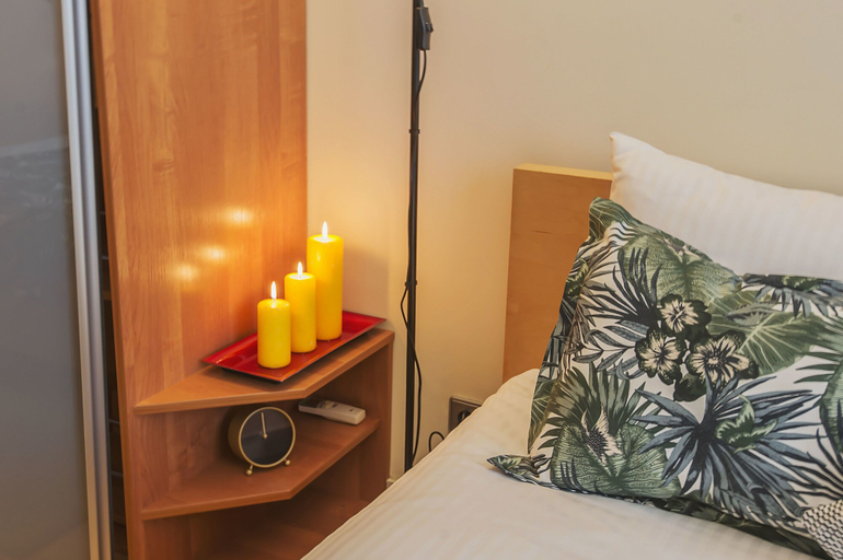 Bedroom 3, GMApartments 3 rooms at Patriarshie Ponds, Northern