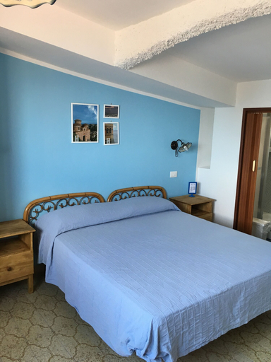 Bedroom 3, B&B Villa sul Mare, Reggio Di Calabria