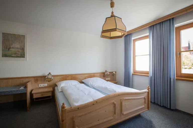 Bedroom 3, Landgasthof Bieg, Ostalbkreis