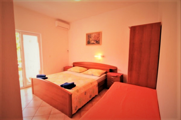 Bedroom 3, Holiday House Perkic mm, Lopar/Supetarska Draga