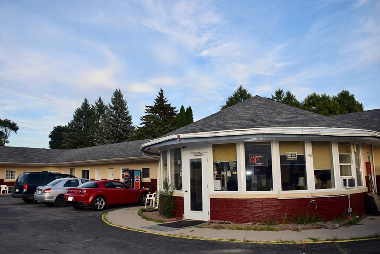 Exterior & Views 2, Le Grand Kent Motel, Chatham-Kent