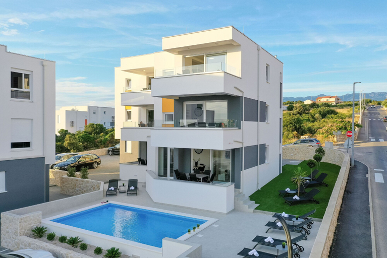 Exterior & Views 2, Pool Apartments Banta B, Novalja