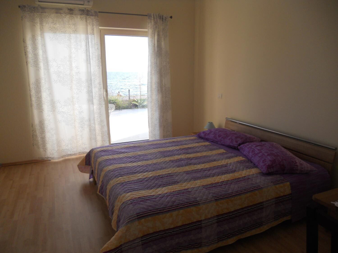 Bedroom 2, Apartments Alen, Umag