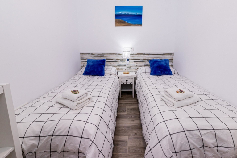 Bedroom 3, Benal Beach 121 - Modern First Line Beach 2BR Apartment in Benal Beach Resort., Málaga