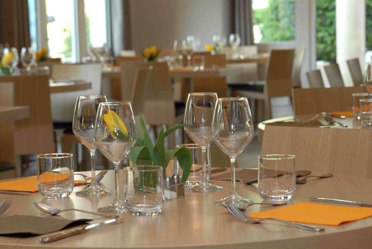 Food & Drinks 3, Kyriad Valence Nord, Drôme