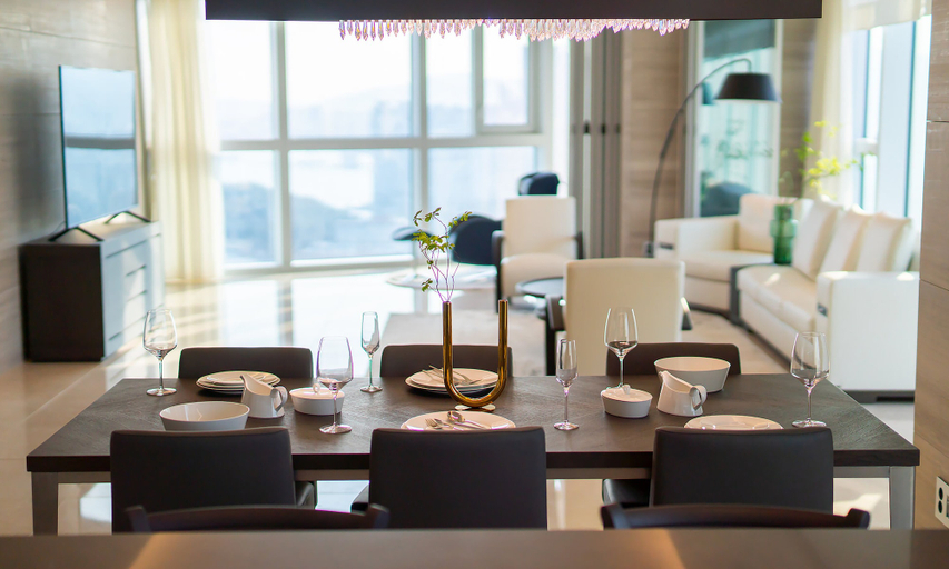 Food & Drinks, LCT Residence, Haeundae